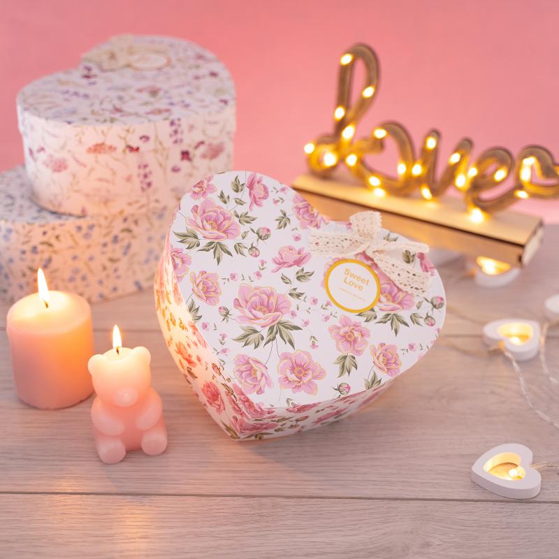 Коробка подарочная "Сердце", With Love, 20х16х8 см, в ассортименте