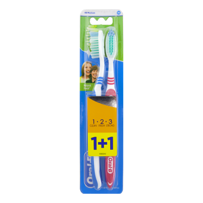 Зубная щетка Oral-B, 1+1 шт