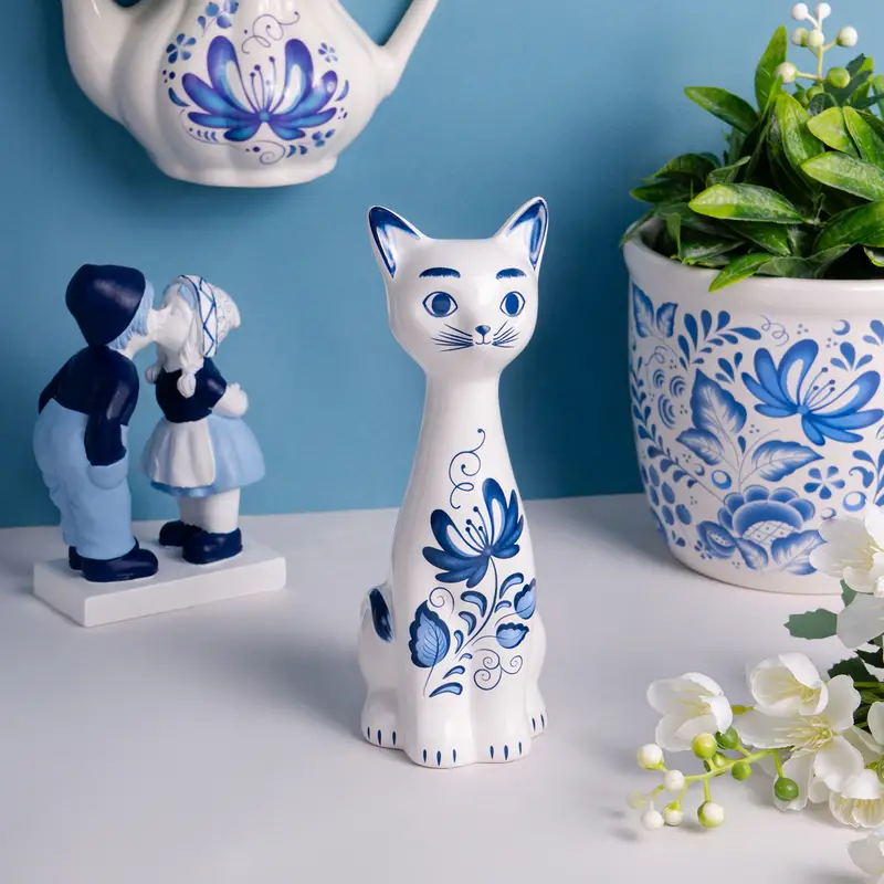 Декоративная фигурка "Котик"