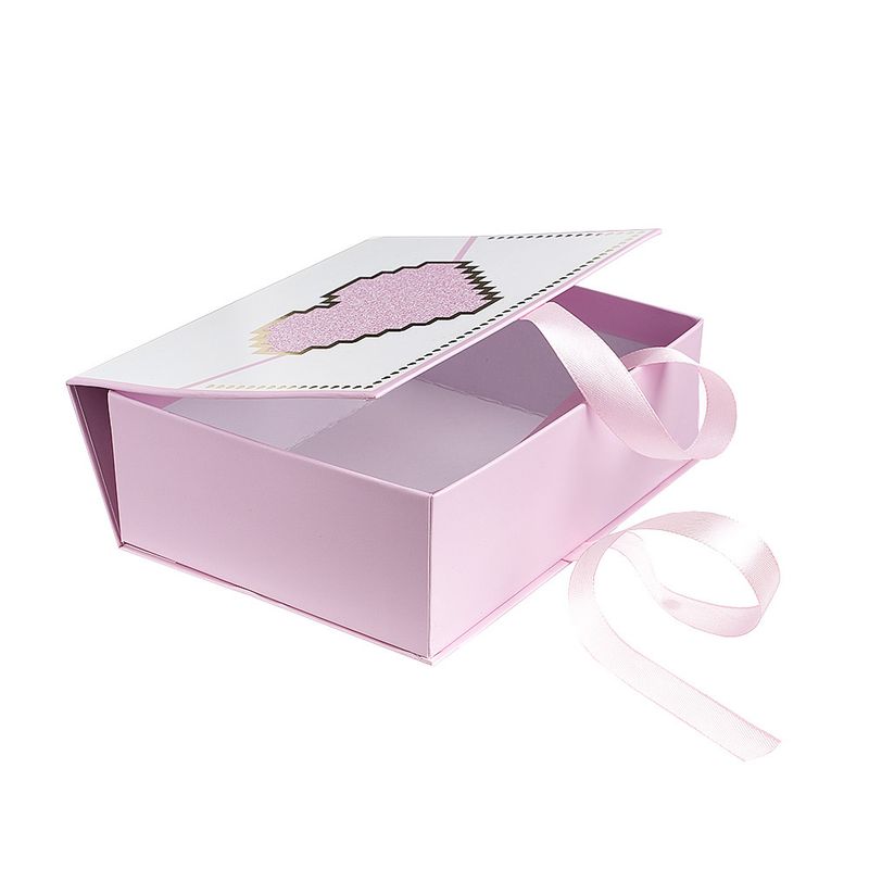 Подарочная коробка With Love, 17х13х6 см