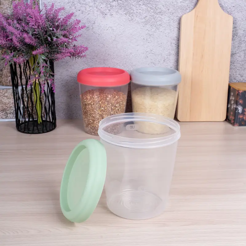 Ёмкость с завинчивающейся крышкой, FunCook, 1,4 л, в ассортименте